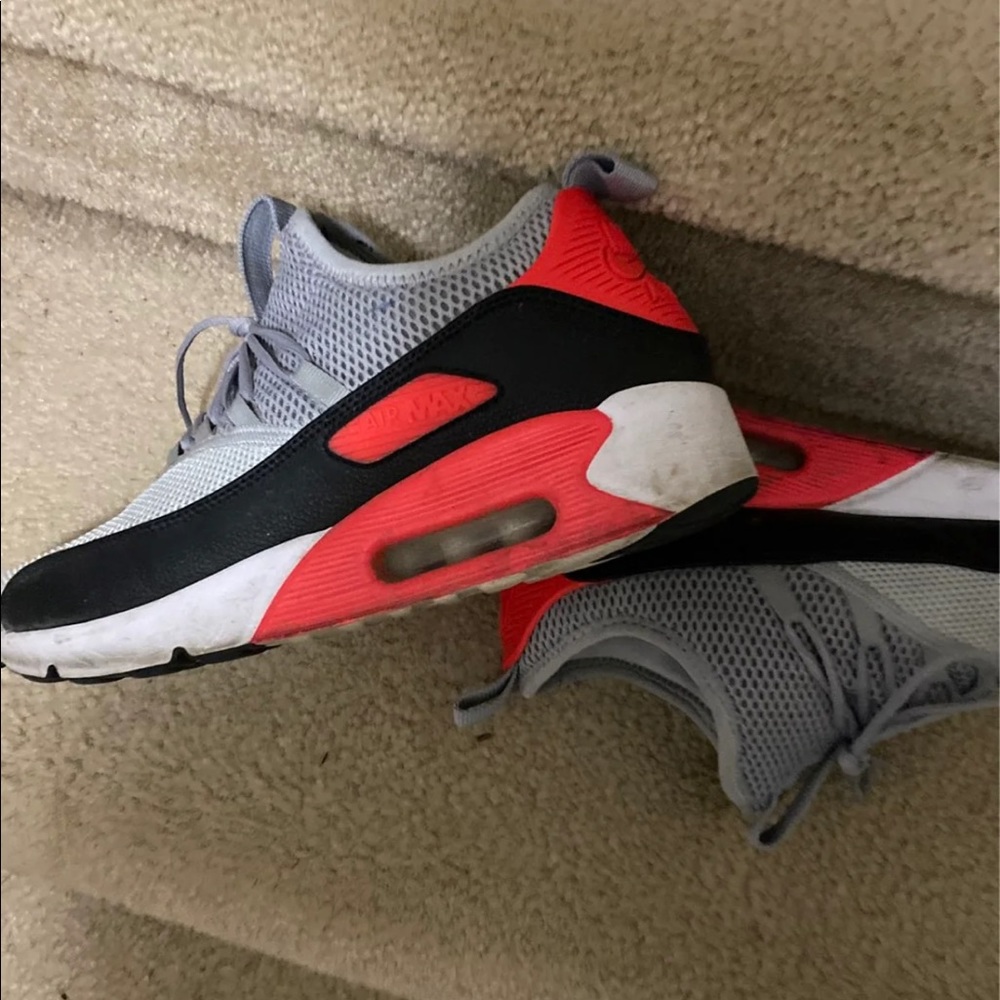 Nike air max size 10 men’s